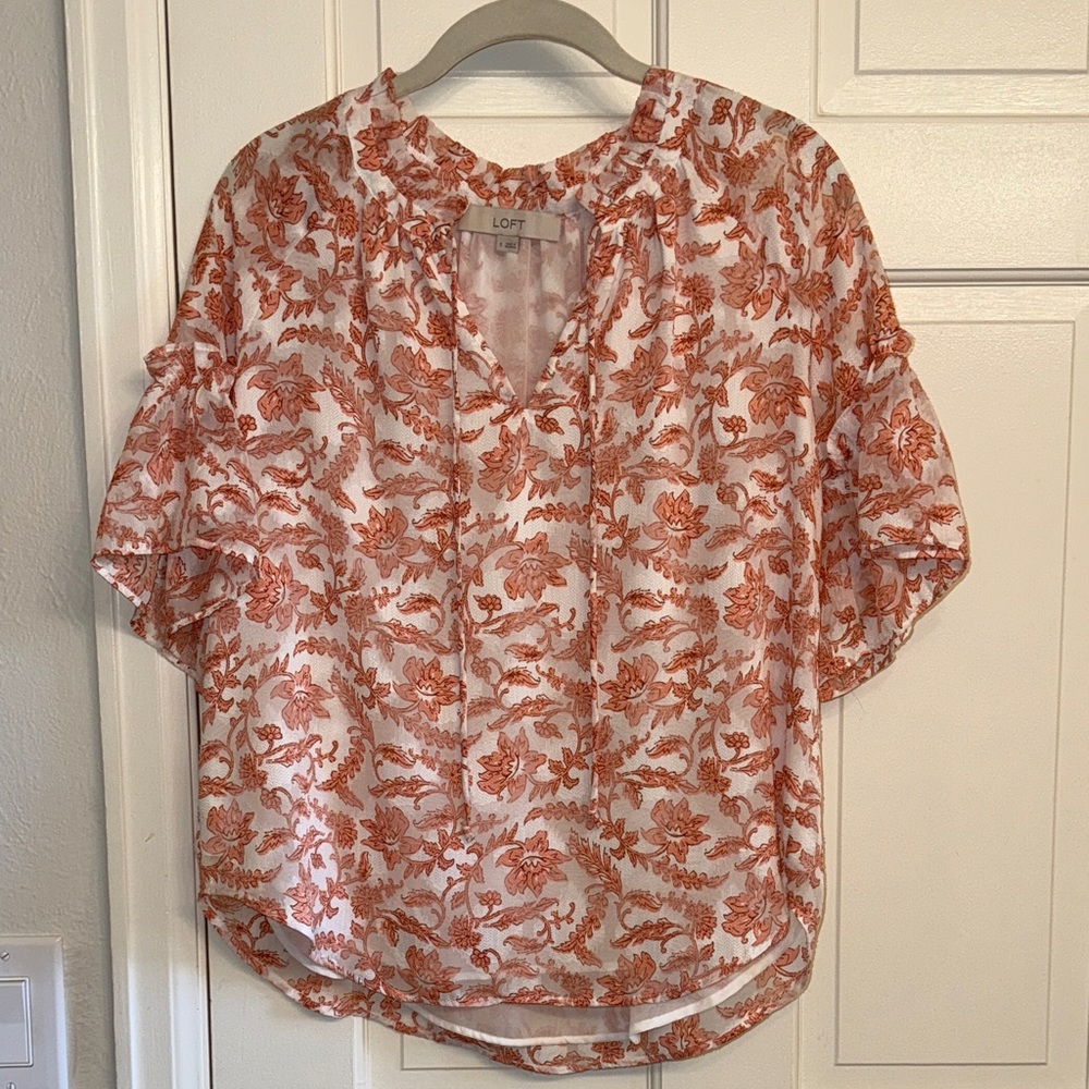 LOFT Women's Blouse with Coral Floral Design
